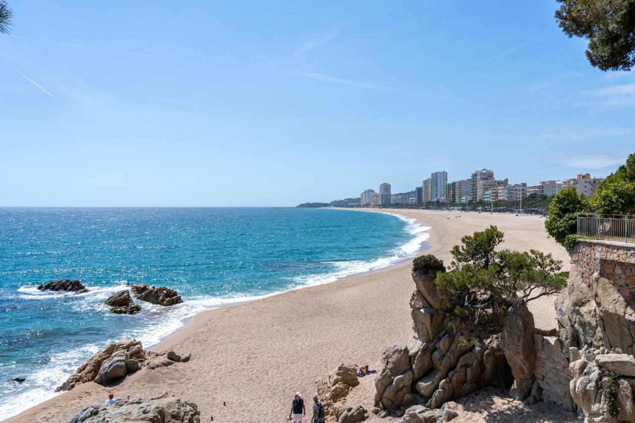 Hauzify I Apartaments Palace Platja d'Aro Kültér fotó